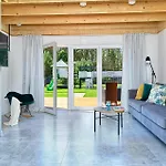 Vakantiehuis 2 Bedroom Amazing In *