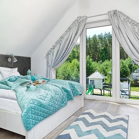 Hébergement de vacances In With Wifi Białogóra