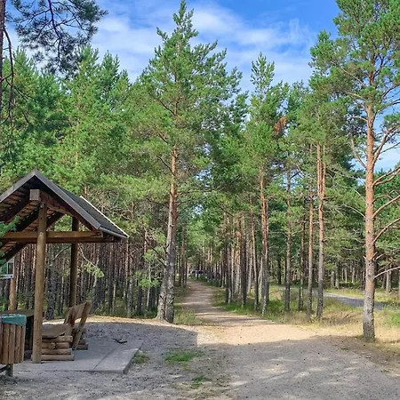 2 Bedroom Gorgeous In *
